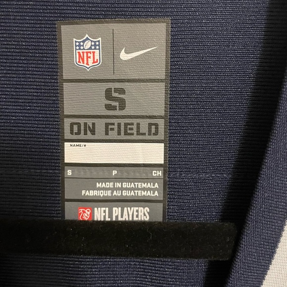 NIKE-LeGuerette Blount, Navy New England Patriots Game Retired Player Jersey - Picture 4 of 5